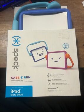 speck CASE•E•RUN Kid Tablet Handle Case in Light Blue and Blue